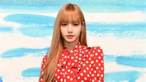 This is how much BlackPink's Lisa is actually worth