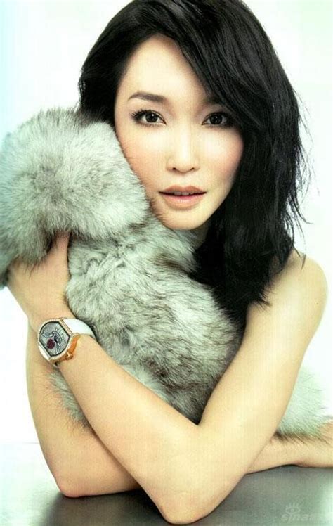 She has kept her feelings about the incident bottled up for a long time. Fann Wong Resimleri - Sinemalar.com