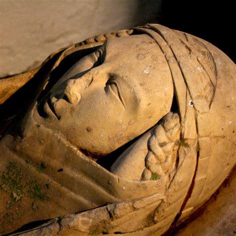 Interpreting Medieval Effigies The Evidence From Yorkshire To 1400