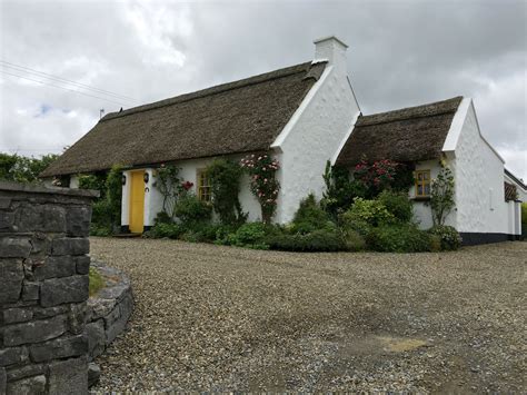 Rent An Irish Cottage In Ballyvaughan Email In Ireland Trip