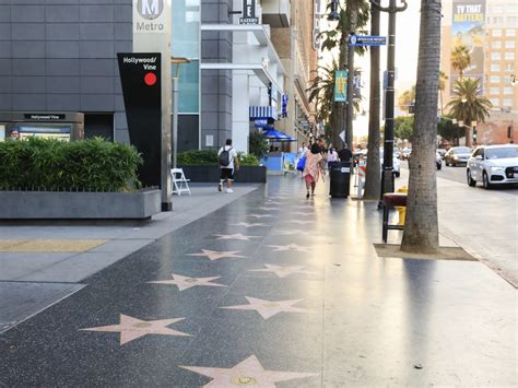 The Guide To The Hollywood Walk Of Fame Ceremony Discover Los Angeles
