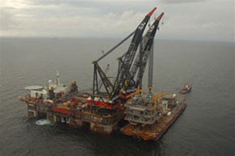 Worlds Largest Crane Lifting Vessel In Lerwick