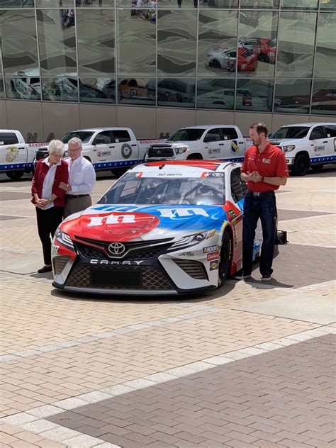 Now that sponsor is leaving. Kyle Busch scheme for Charlotte unveiled | Tireball NASCAR ...