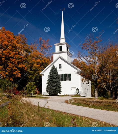 Vermont Church In Fall Stock Image Image Of Colorful 16389221