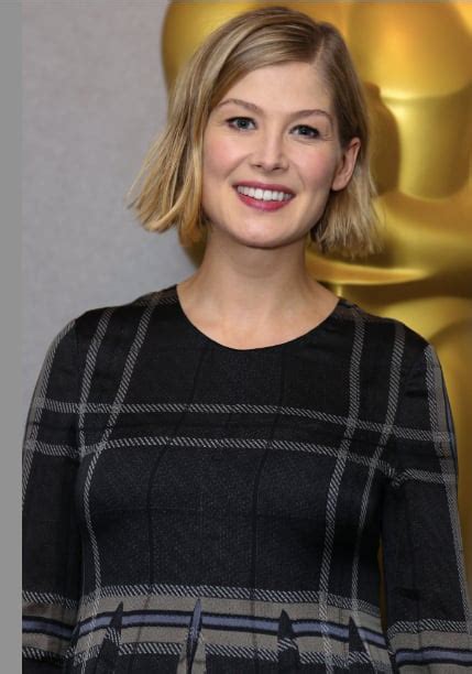 Rosamund Pikes Dramatic Weight Changes For Gone Girl