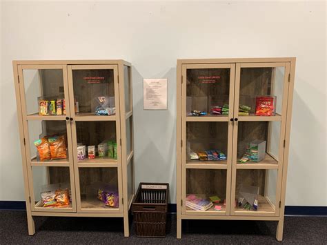 The Little Food Library Offers Free Food Heres Why And How You Can