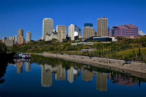 Looking for downtown edmonton hotels in edmonton? Edmonton, Canada - Tourist Destinations