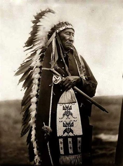 Pin By The Skeumer On Native Americans Native American Chief Native