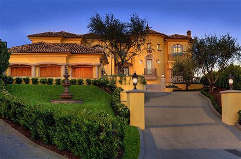 Kardashian Family Homes | Photos | POPSUGAR Home