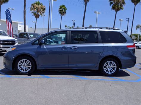 Pre Owned 2013 Toyota Sienna Xle Mini Van Passenger In Signal Hill