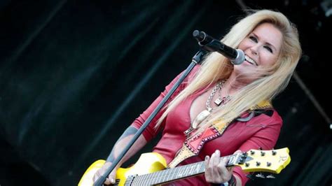 Lita Ford Nude Pictures Can Leave You Flabbergasted
