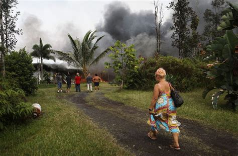 Kilauea Volcano Eruption Forces Evacuations In Hawaii 1 New York Post Kilauea Hawaii