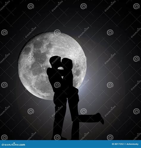 Beijando Amantes Em A Noite Com Lua Ilustração Stock Ilustração De