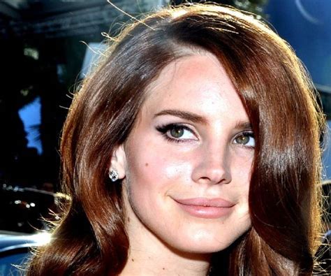 Настоящее имя эли́забет ву́лридж грант, англ. Lana Del Rey Biography - Facts, Childhood, Family Life ...