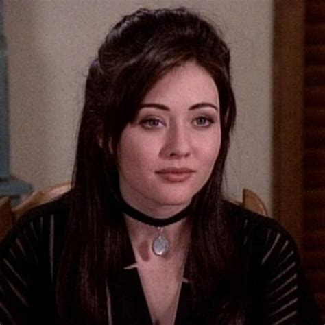 Chokers The Quintessential 90s Jewelry Trend Is Suddenly Everywhere