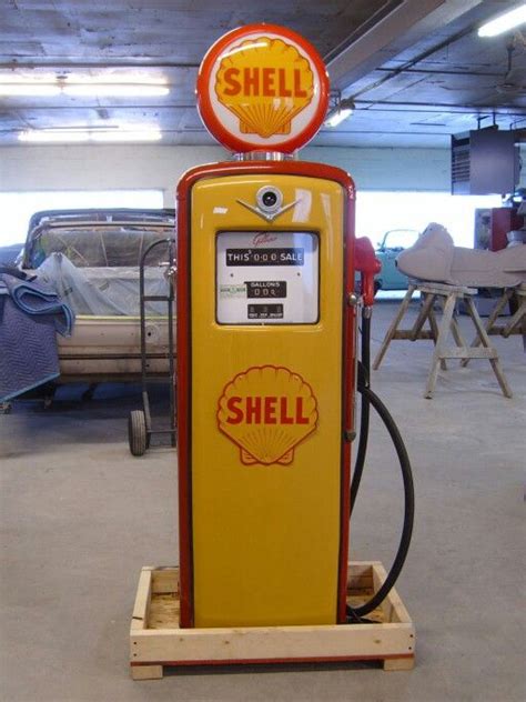Beautifully Restored Shell Gas Pump Old Gas Pumps Vintage Gas Pumps Gas Pumps