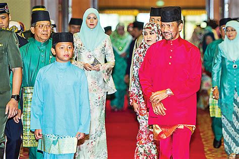 Berikut adalah ruangan pengemaskinian maklumat berhubung dengan tarikh rasmi hari raya haji / qurban bagi tahun 2021 yang akan dikemaskini sebaik sahaja pengumuman rasmi dibuat. HM Sultan Brunei: Develop Expertise in Oil, Agri Fields