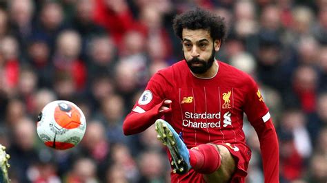 ليفربول يخطط لتحصين صلاح براتب قياسي. "فيفا" يهنئ محمد صلاح بلقبه الجديد مع ليفربول - الرياضي ...