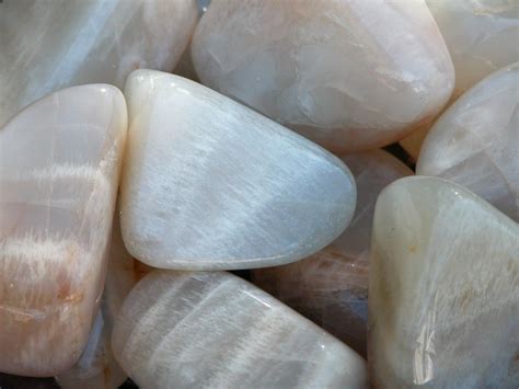 Moonstone Tumbled Gemstone Medium Feminine Energy For Protection