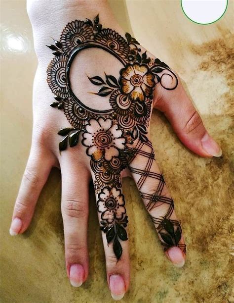 Simple Mehndi Designs For Fingers Top Picks For 2021 Hutchpk
