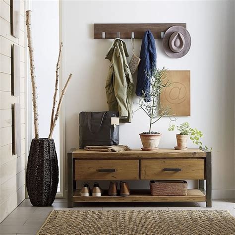 Idee e consigli dai quali prendere spunto per ristrutturare casa tua. Idee e consigli per arredare l'ingresso di casa