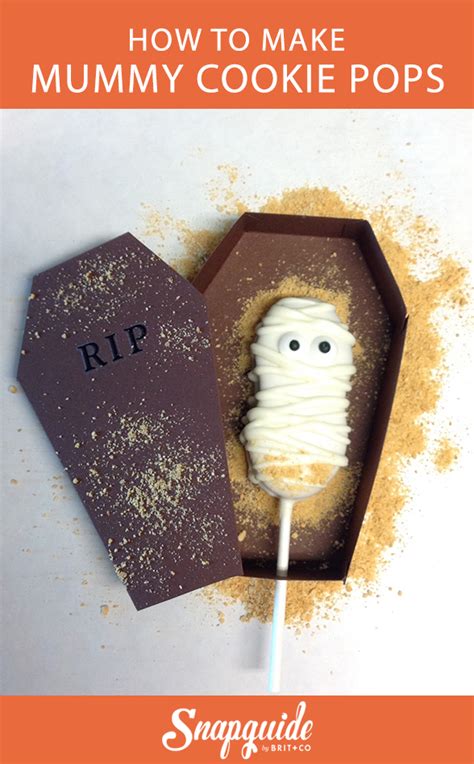 How Cute Is This Mummy Cookie Pop Cookie Pops Mummy Cookie Cookie