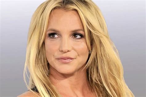 britney spears mother begs her daughter to forgive her on instagram and the singer