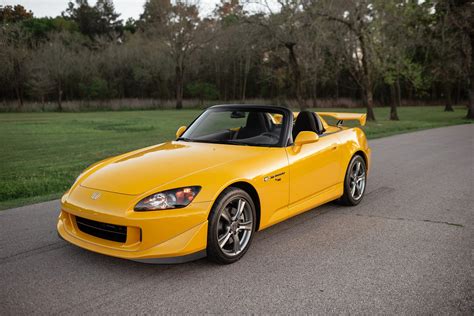 Rio Yellow Pearl 2008 Honda S2000 Cr Is Auctioned With 1300 Miles From