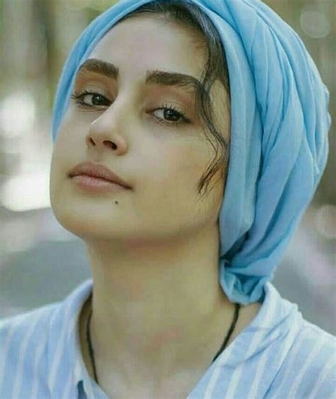 Pin By Walt Broadnax On Women ♡︎ Iranian Beauty Beautiful Girl Face