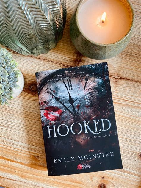 Hooked Emily Mcintire Cultura