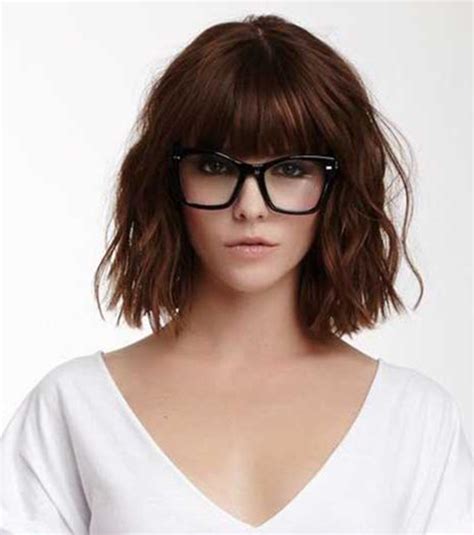 Every season we look for hairstyles that best suit the challenges of the climate and we make first of all, it gives really nice soft vibes and it looks pretty similar to last years favorite hair trend; 20 Best Hairstyles for Women with Glasses | Hairstyles and ...