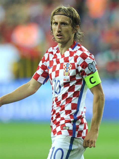 Luka Modrić photo 3/16