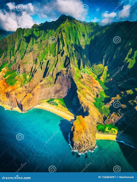 Hawaii Beach Na Pali Coast Of Kauai Stock Image Image Of Flying Pali