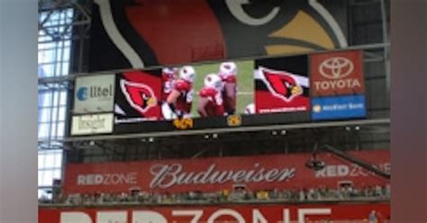 Daktronics Led Displays To Entertain Super Bowl Guests For Six
