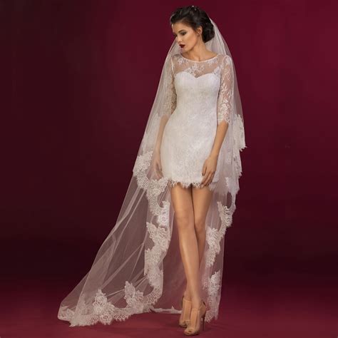 Elegant Short Lace Wedding Dresses 2016 Sheer Scoop Neck Mini Wedding