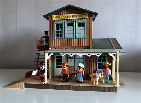 Las mejores ofertas para playmobil 3770 6462 colorado springs station §0911161 (16) están en ✓ compara precios y características de productos nuevos y usados ✓ muchos artículos con. Playmobil 3770 Colorado Springs tågstation 1987 ...