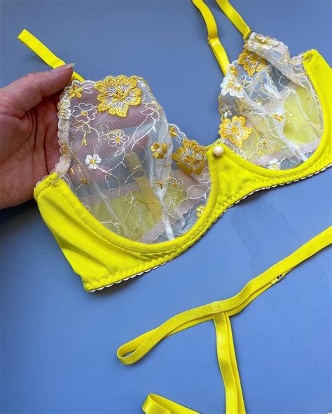 Sexy Lingerie Set Erotic Lingerie Yellow Lingerie Set Sexy Bodysuit Thigh Harness Three