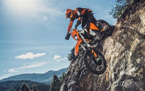 The 2021 ktm six days models pay the ultimate tribute to the event that was originally set to take place in italy in 2020 and had to be rescheduled for 2021. KTM 300 EXC TPI 2020 - Precio, fotos, ficha técnica y ...