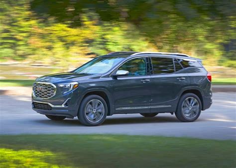 New Gmc Terrain Denali 2024 20t Awd Photos Prices And Specs In Uae