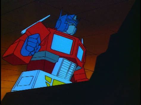 Pin By Brian Stelly On Screen Images Optimus Prime Transformers