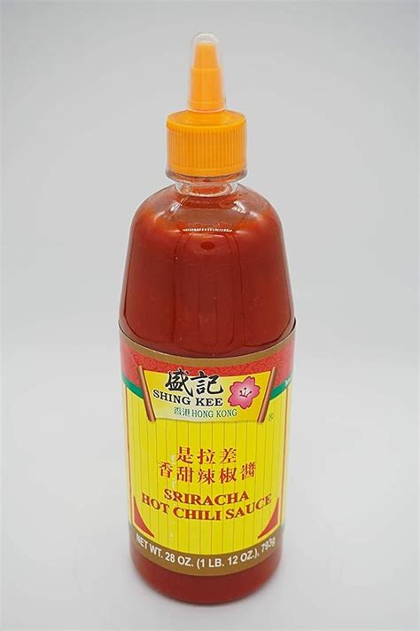 Shing Kee Sriracha Hot Chili Sauce 28 Oz Bigger Size For Longer Use Grocery