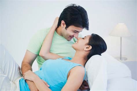 what is the best time of day to have sex in hindi क्‍या है सेक्‍स करने का सबसे बेहतर समय सभी