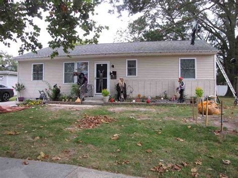 Nice size pantry and coat closet both off of kitchen. 204 Linden Ln, Rio Grande, NJ 08242 | MLS# 204000 | Redfin