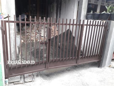 Pintu Pagar Besi Lipat Dan Teralis Pesanan Bu Robby Di Cilandak Jakarta