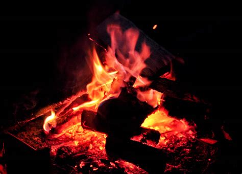 How To Light A Campfire Campfire Lighting Tips