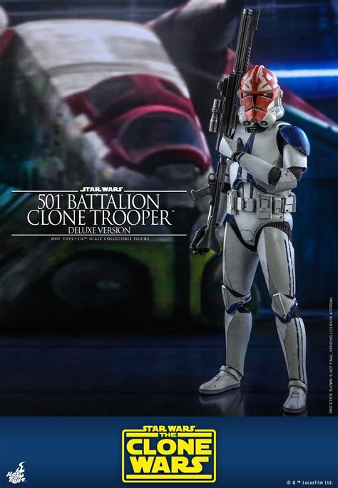 A great choice for a cosplayer, collector, fan or just a gift to a the attention to detail on this helmet is awesome. Reveal | Hot Toys 501st Clone Trooper + Deluxe Version ...
