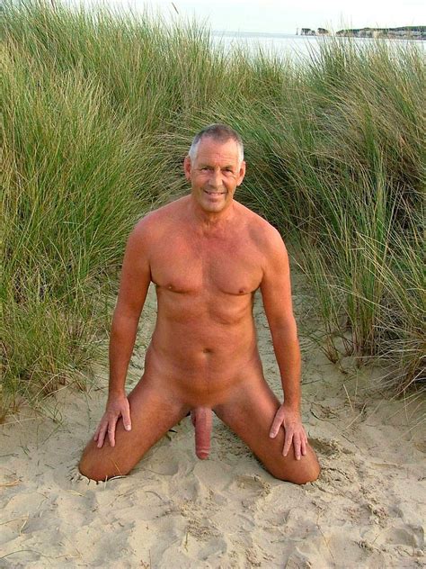 Well Hung Older Men Naked Ehotpics Com