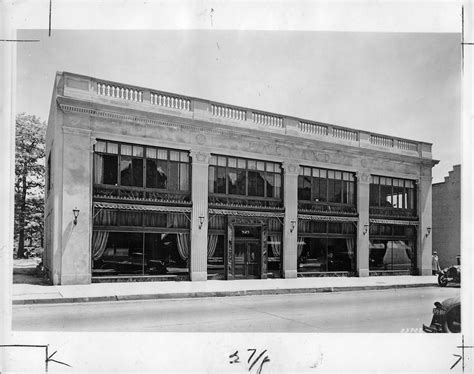 Each vehicle has undergone a rigorous inspection to ensure the highest quality used vehicles in indiana. Packard dealership, Chicago, Illinois, 1928 | DPL DAMS ...