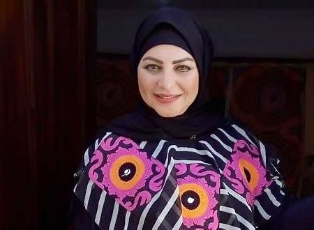 وقعت الممثلة والإعلامية ميار الببلاوي، إبنة شقيق رئيس الوزراء المصري المؤقت حازم الببلاوي ضحية اعتداء أدى إلى بتر أحد أصابعها، وذلك على يد مجهول استهدفها أمام العمارة. جولولي | ميار الببلاوي تحتفل بعيد زواجها وتحصل على هدية ...