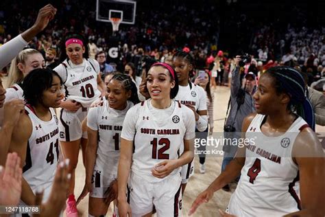 Brea Beal Of The South Carolina Gamecocks Celebrates With Teammates News Photo Getty Images